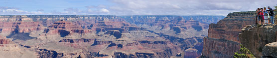 Viewing the canyon from Mohave Point